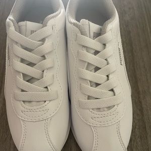 Brand New Girl Puma Sneakers. Size 1. White
